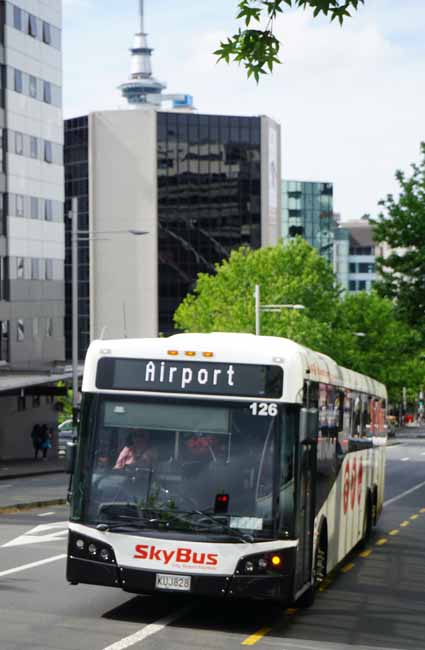 Skybus MAN A95 ND323F Busteach 126